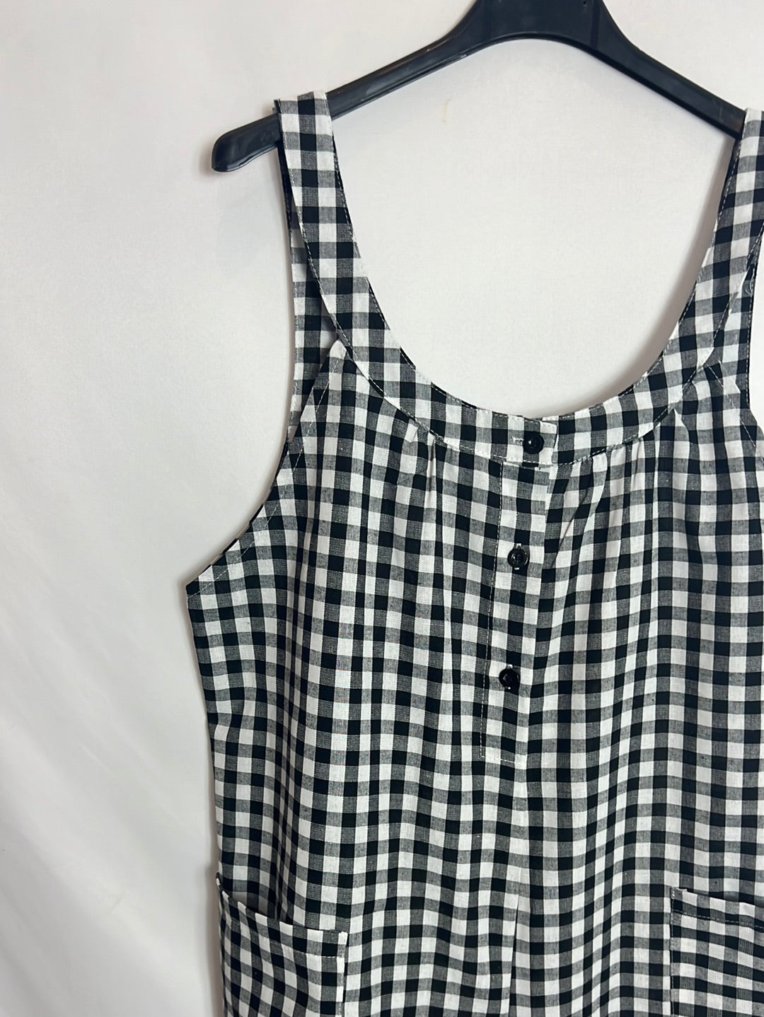 CELMIA COLLECTION. Black and white gingham midi dungarees. TM