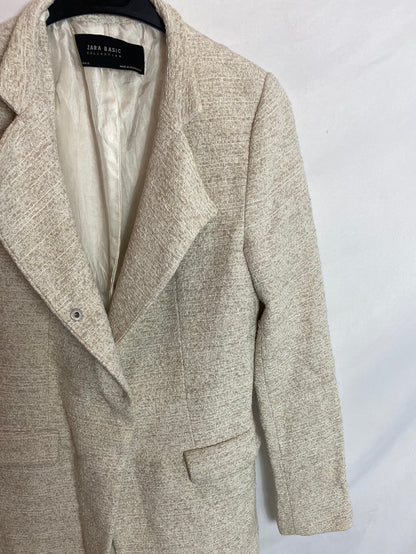 ZARA. Beige tweed coat. TS 
