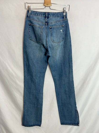 H&amp;M. Denim trousers with a 34-inch opening