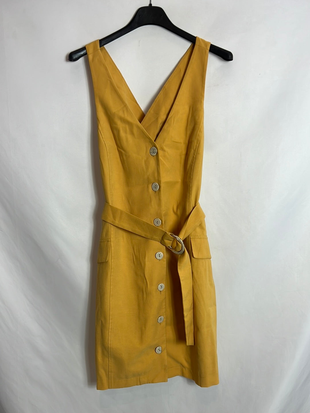 MANGO. Vestido corto abotonado mostaza claro. T XS