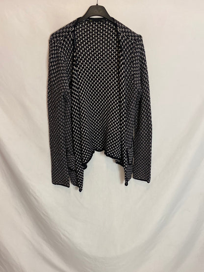 SFERA. Black cardigan with white details. YOUR