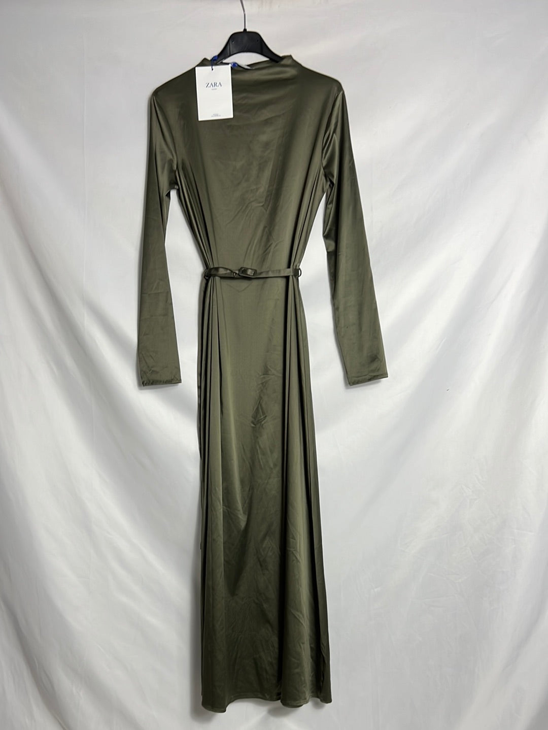ZARA. Vestido midi  verde caqui T.s