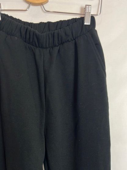 ZARA. Pantalón negro felpa cintura fruncida. T S