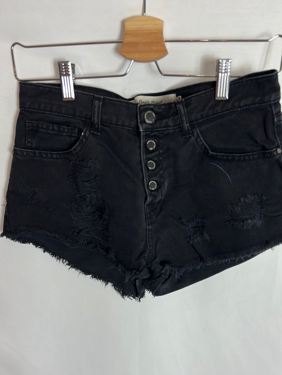 DOUBLE AGENT. Black denim shorts T.34