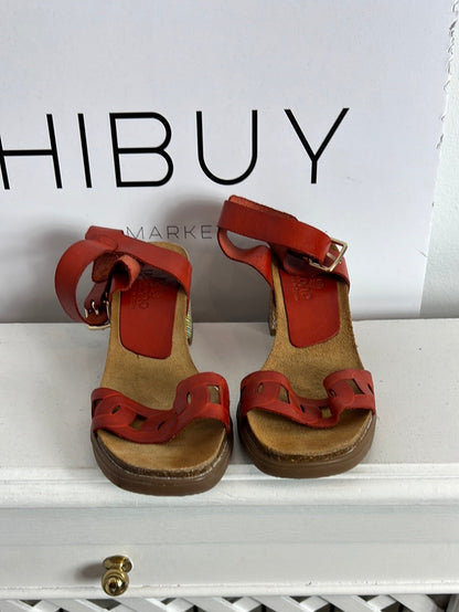 YOKONO. Orange leather sandal heel size 37