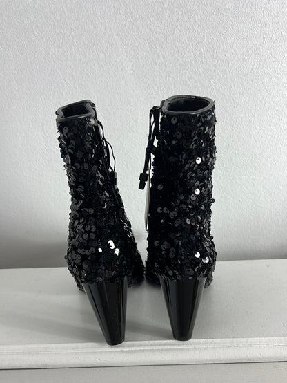 ZARA. Botines negro lentejuelas. T 39