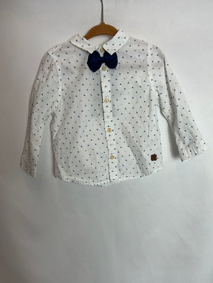 ZARA. Boat-shaped shirt with bow tie. Size 12-18 months 