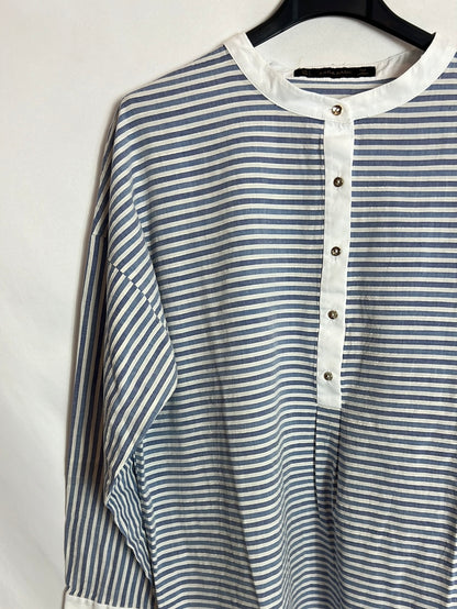 ZARA. Long blouse/dress with stripes and mandarin collar. TL