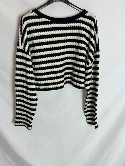 BERSHKA. Jérsei punto rayas zig-zag. T.M