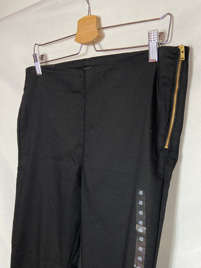 H&M. Pantalón de vestir negro T. 46