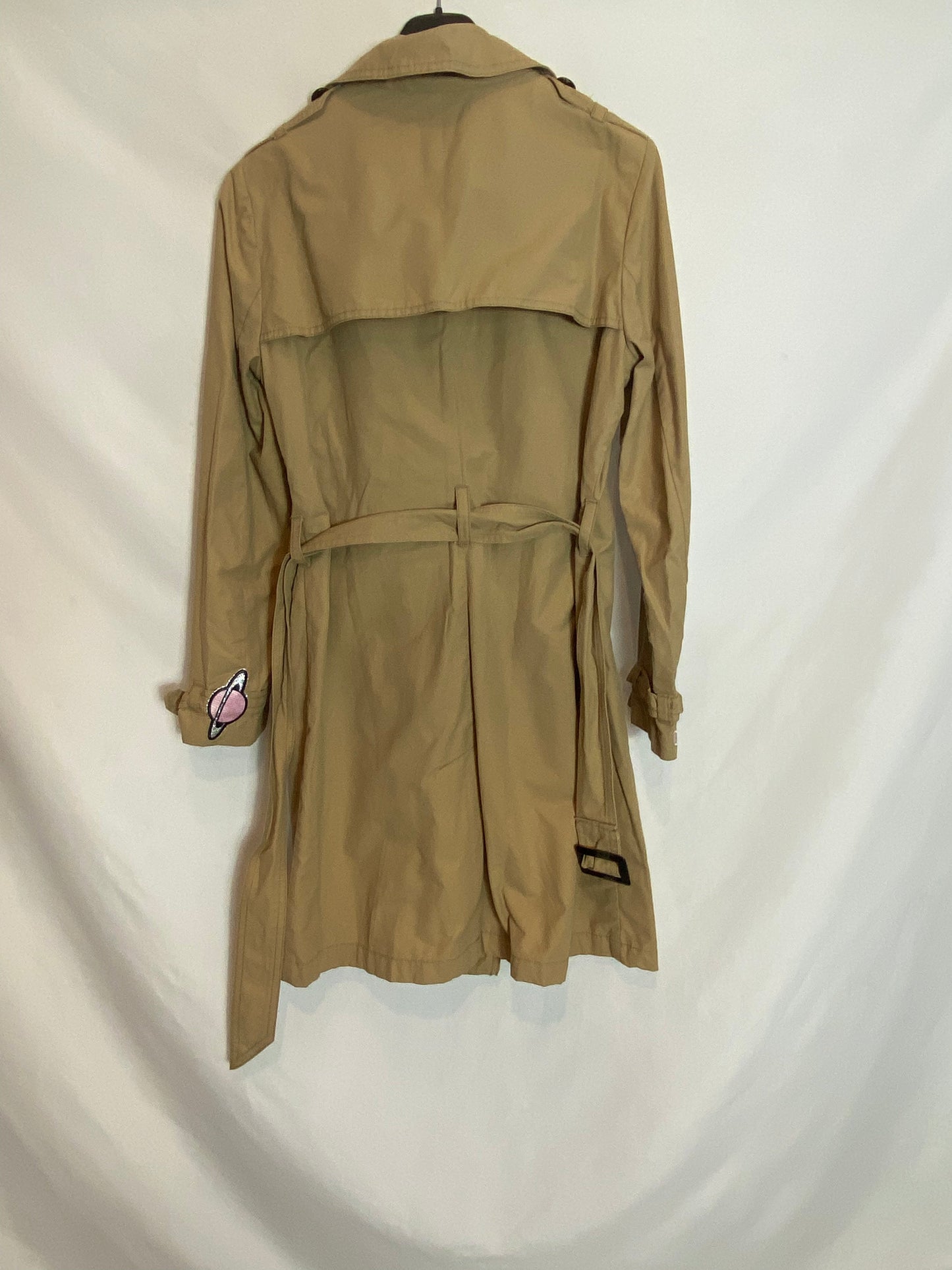 GAP. gabardina beige con parches  T.s