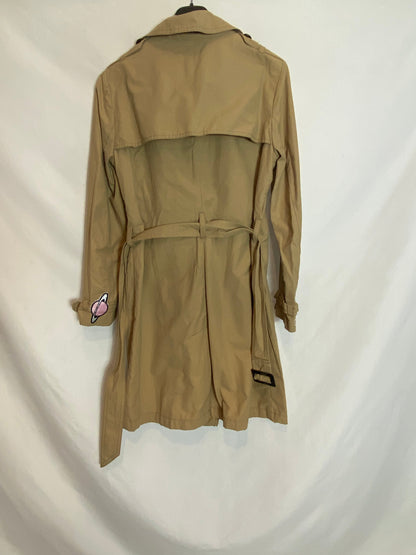 GAP. gabardina beige con parches  T.s