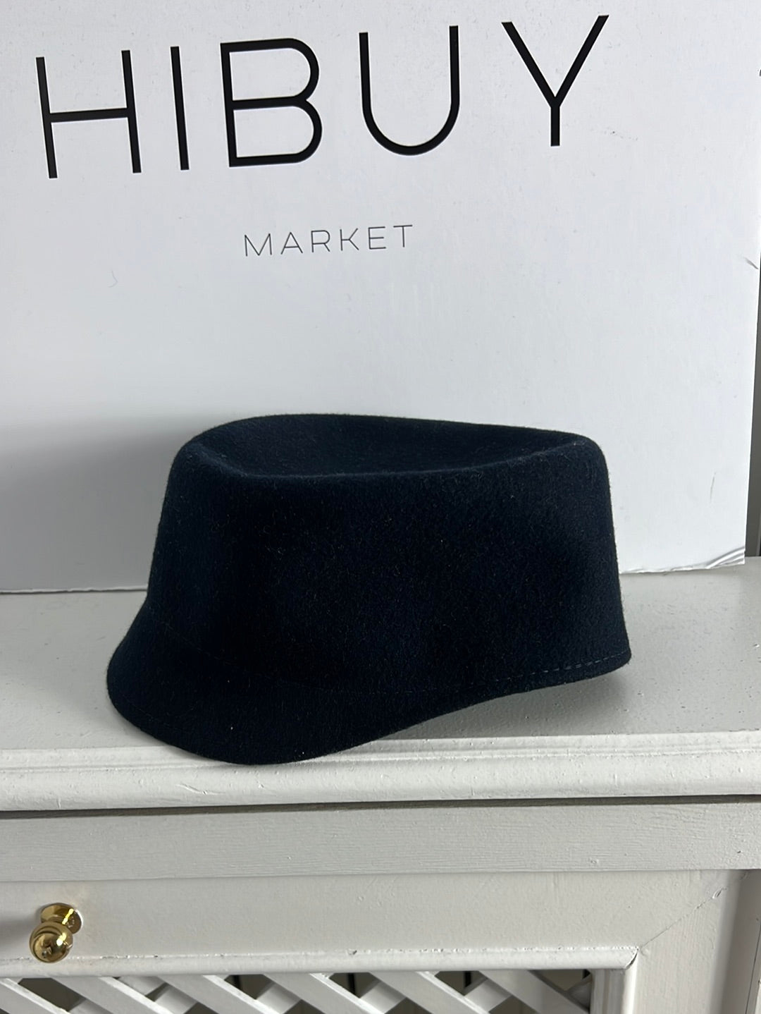 BIMBA Y LOLA. Gorra lana azul oscuro. T M