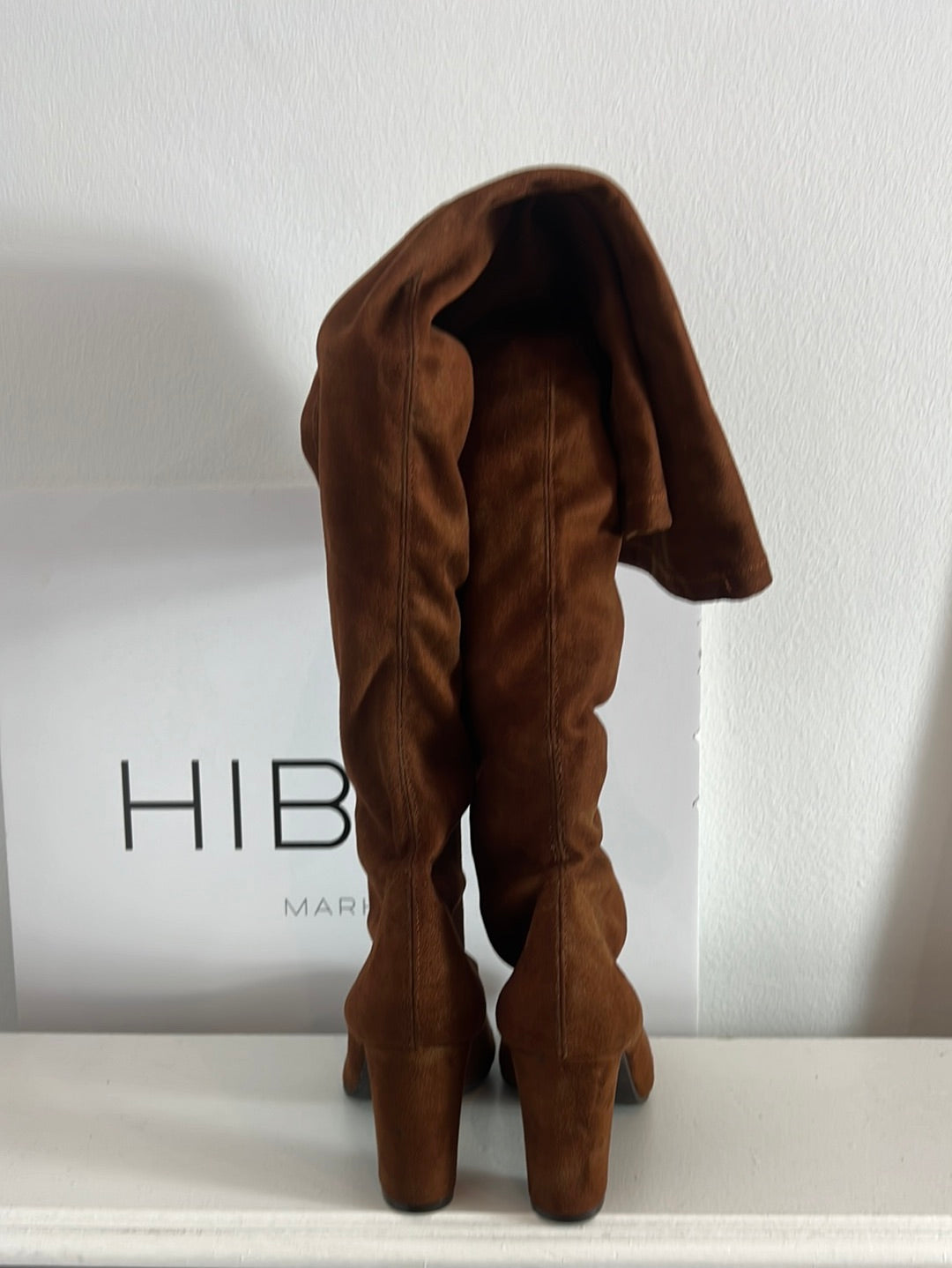 OTRAS. Botas ante camel T.37