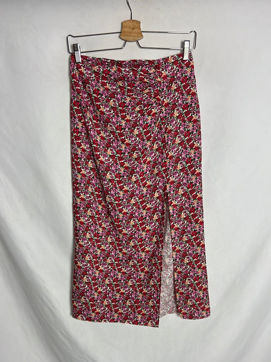 PRIMARK. Flower printed midi skirt. T.S.