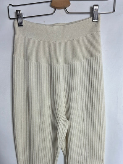 OTRAS. Pantalón canale beige claro cropped. T XS