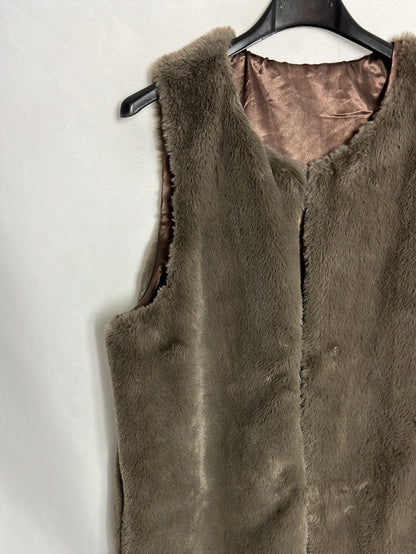 OTRAS. Chaleco pelo marrón largo T.M