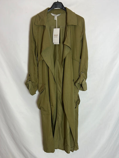 ZARA. Long green Ts parka