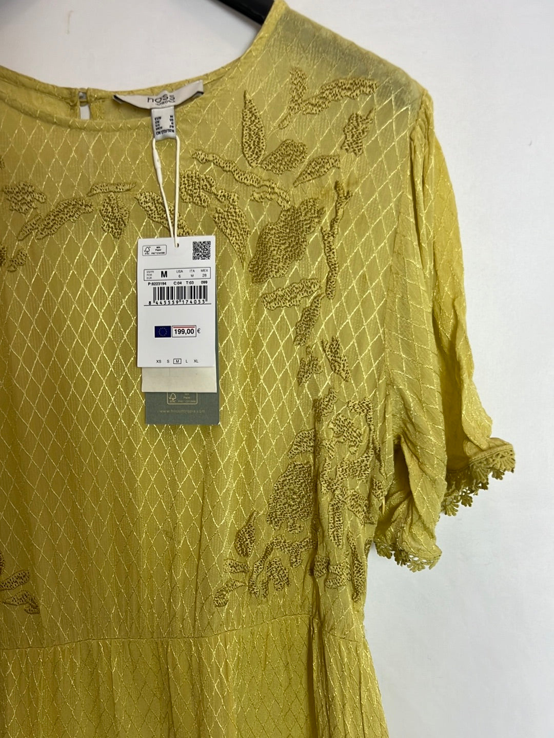 INTROPIA. Short dress with lace and embroidery details. TM