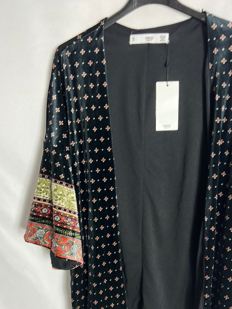 MANGO. Kimono negro terciopelo  T.s/m