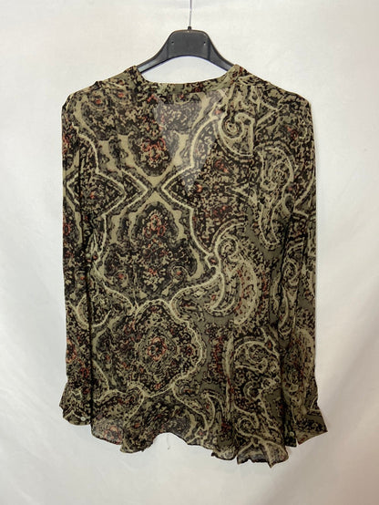 ZARA. Blusa estampada abotonada. T.XS