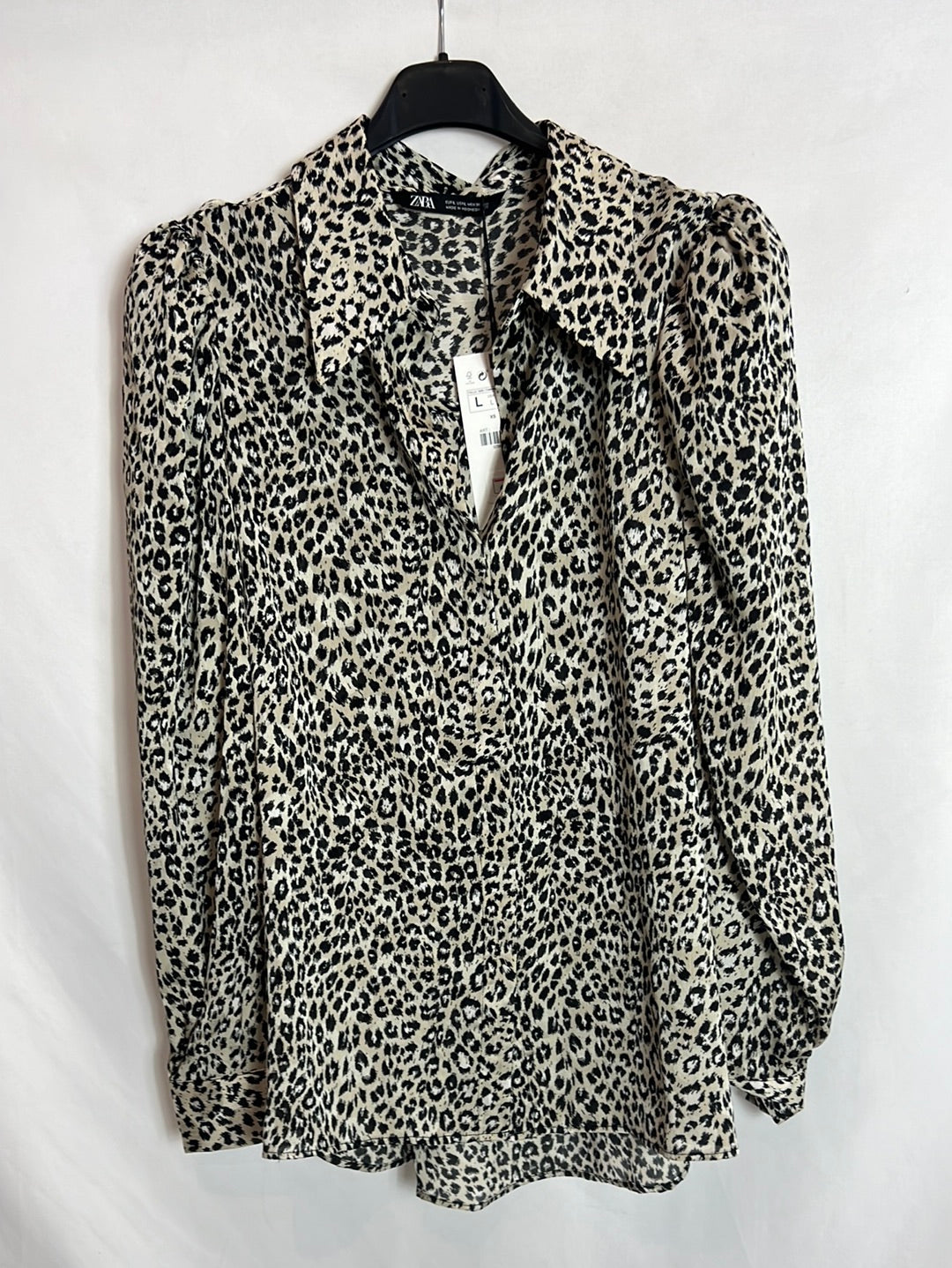 ZARA. Animal print blouse with puffed sleeves. TL