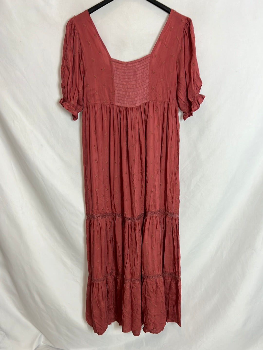 BROWNIE. Vestido largo bordado T.xs/s