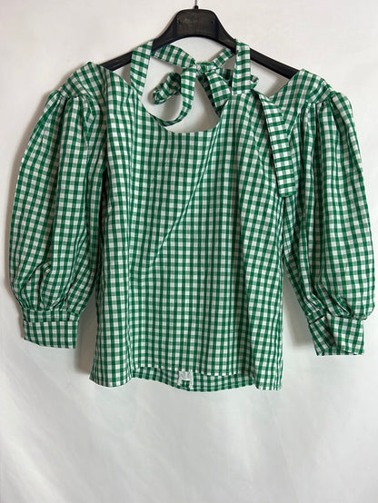 NATALI. Blusa cuadros vichy hombros al aire. T S