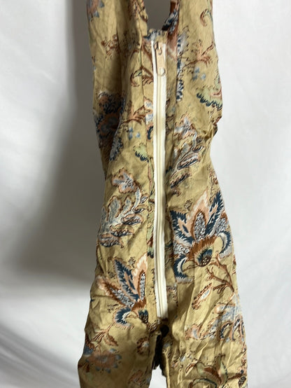 OTRAS. Bolso tipo saco estampado con cremallera (tara)