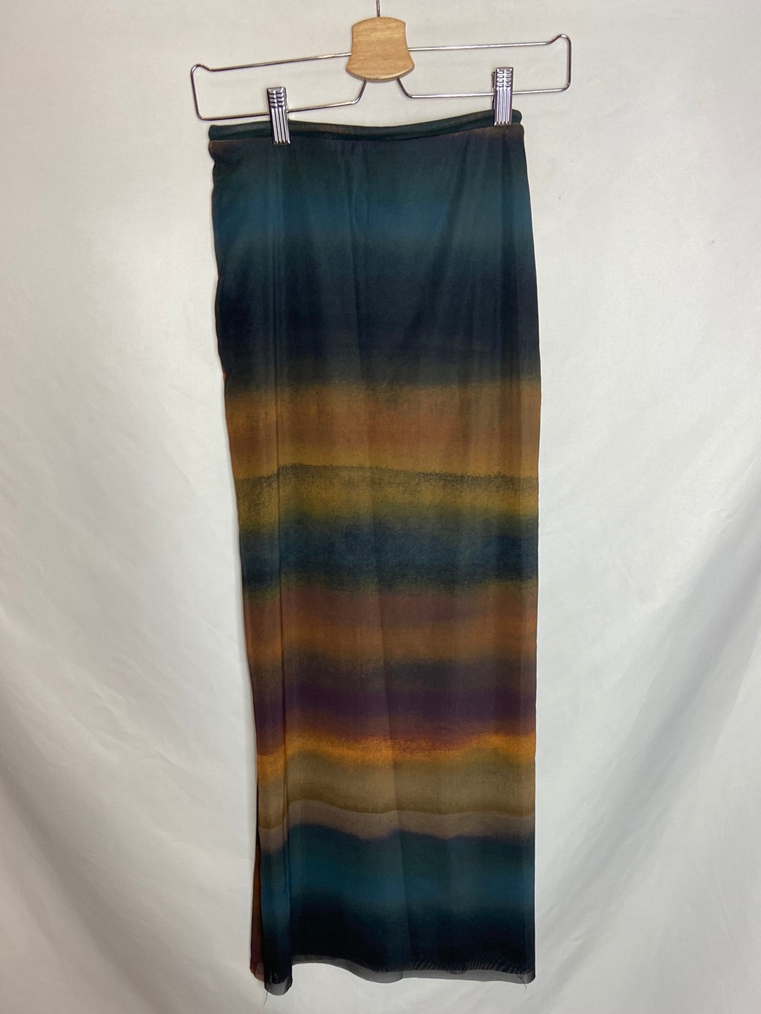 ZARA. Printed long skirt. Size XS