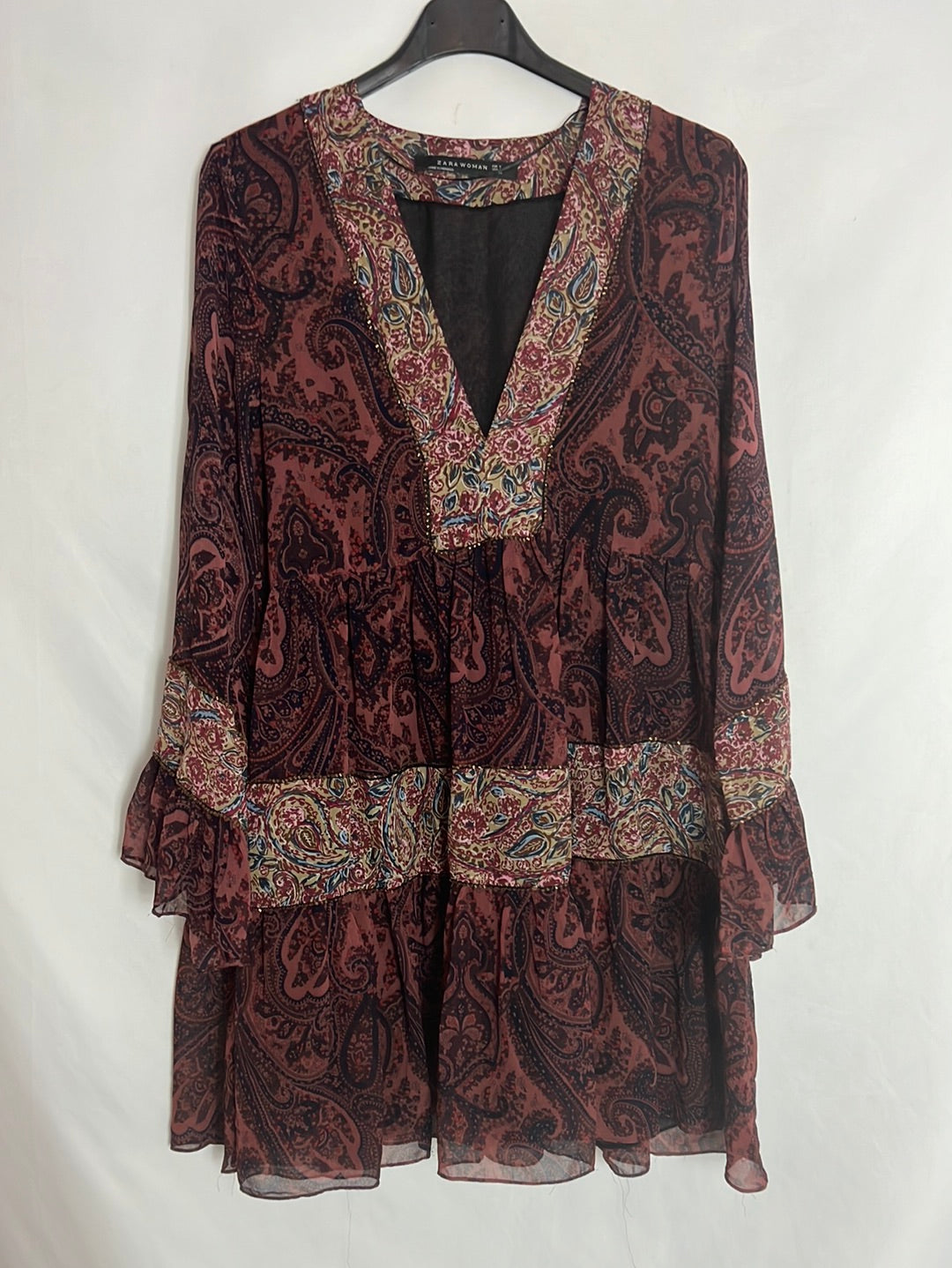 ZARA. Vestido estampado amebas y abalorios. T S