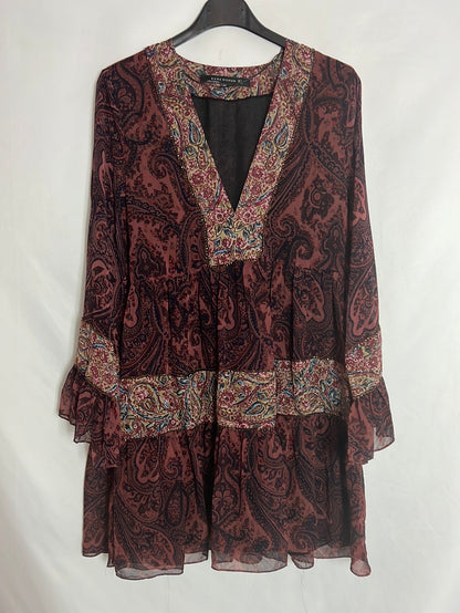 ZARA. Vestido estampado amebas y abalorios. T S