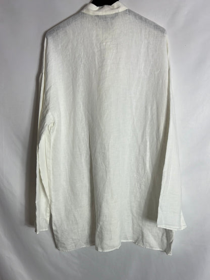 ZARA. Blusa lino blanca botones. T S