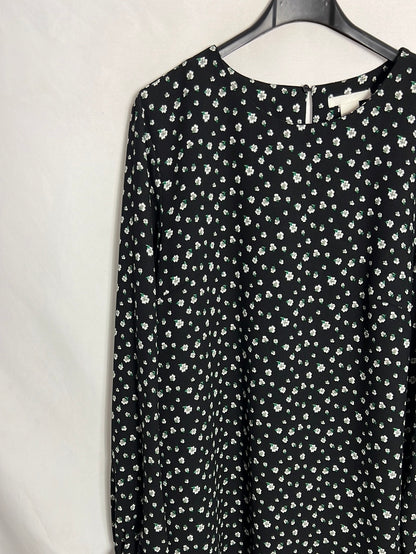 H&M. Vestido corto negro flores. T 40