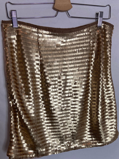 H&amp;M. Golden sequin skirt S. 40