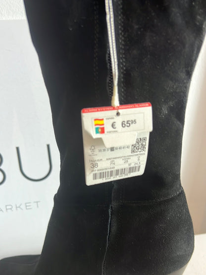 ZARA. Botas altas negras T.38
