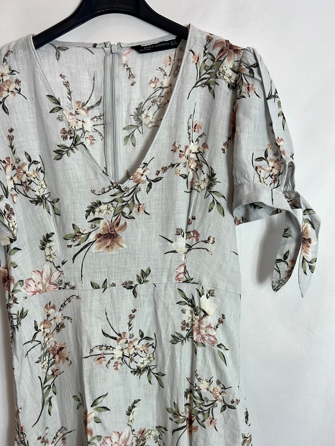 ZARA. Vestido midi azul claro estampado. T XS