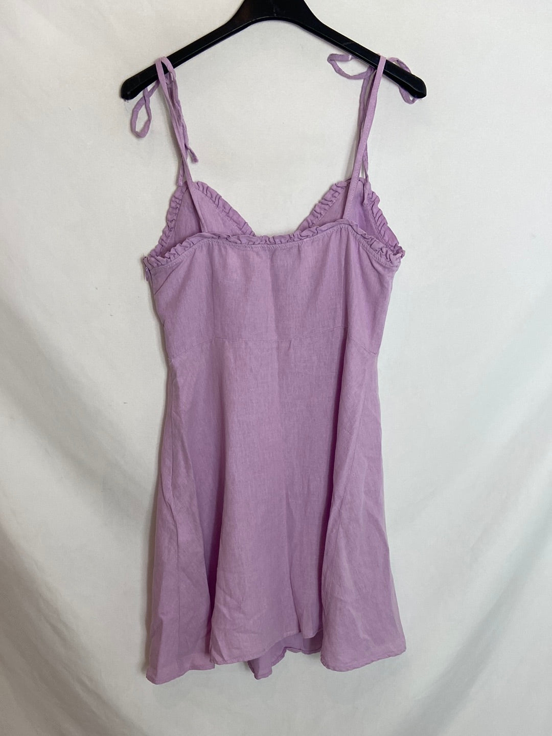 ZARA. Vestido corto lila lino. T.S