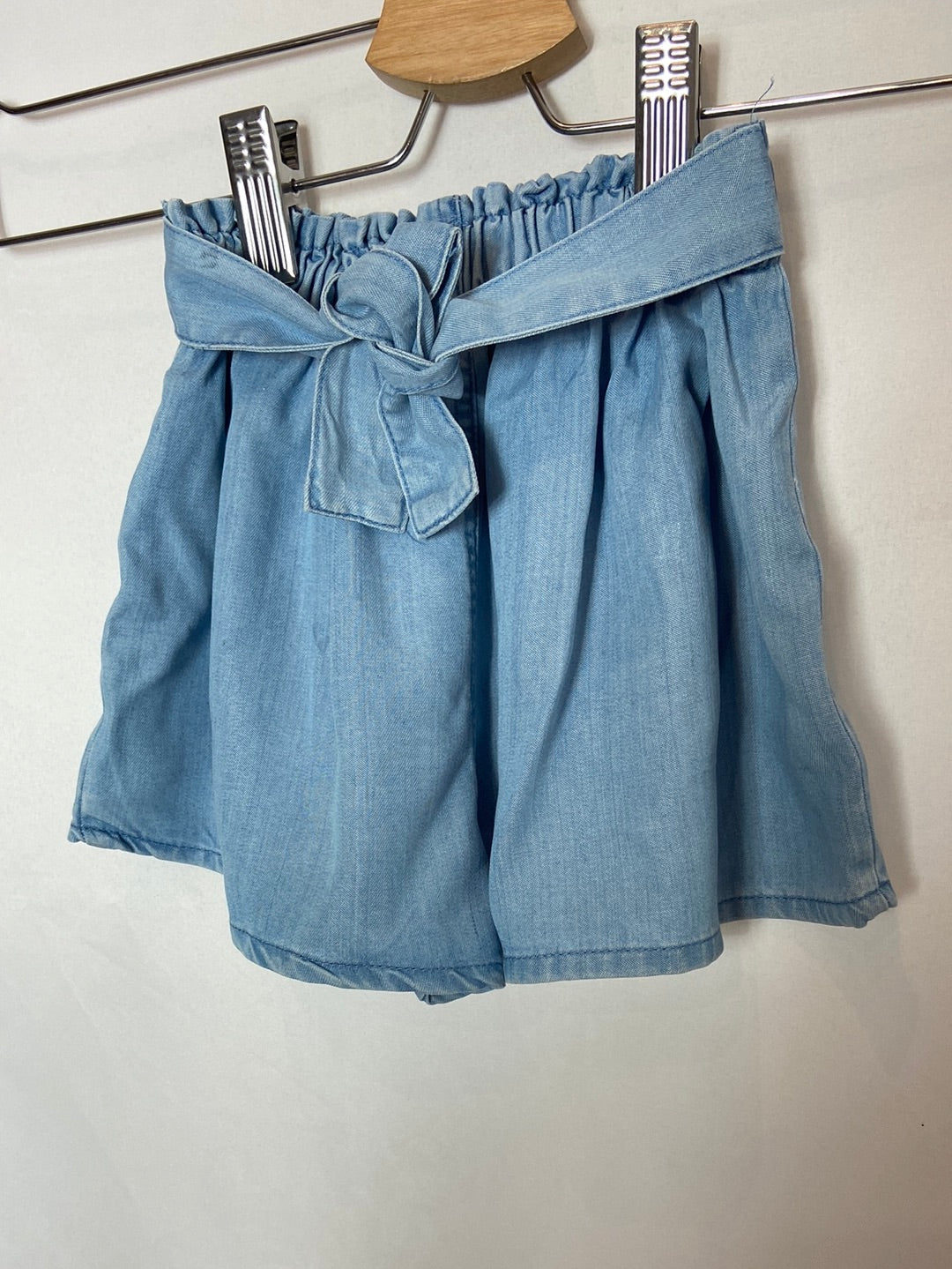 ZARA. Pantalón azul T.12-18 meses