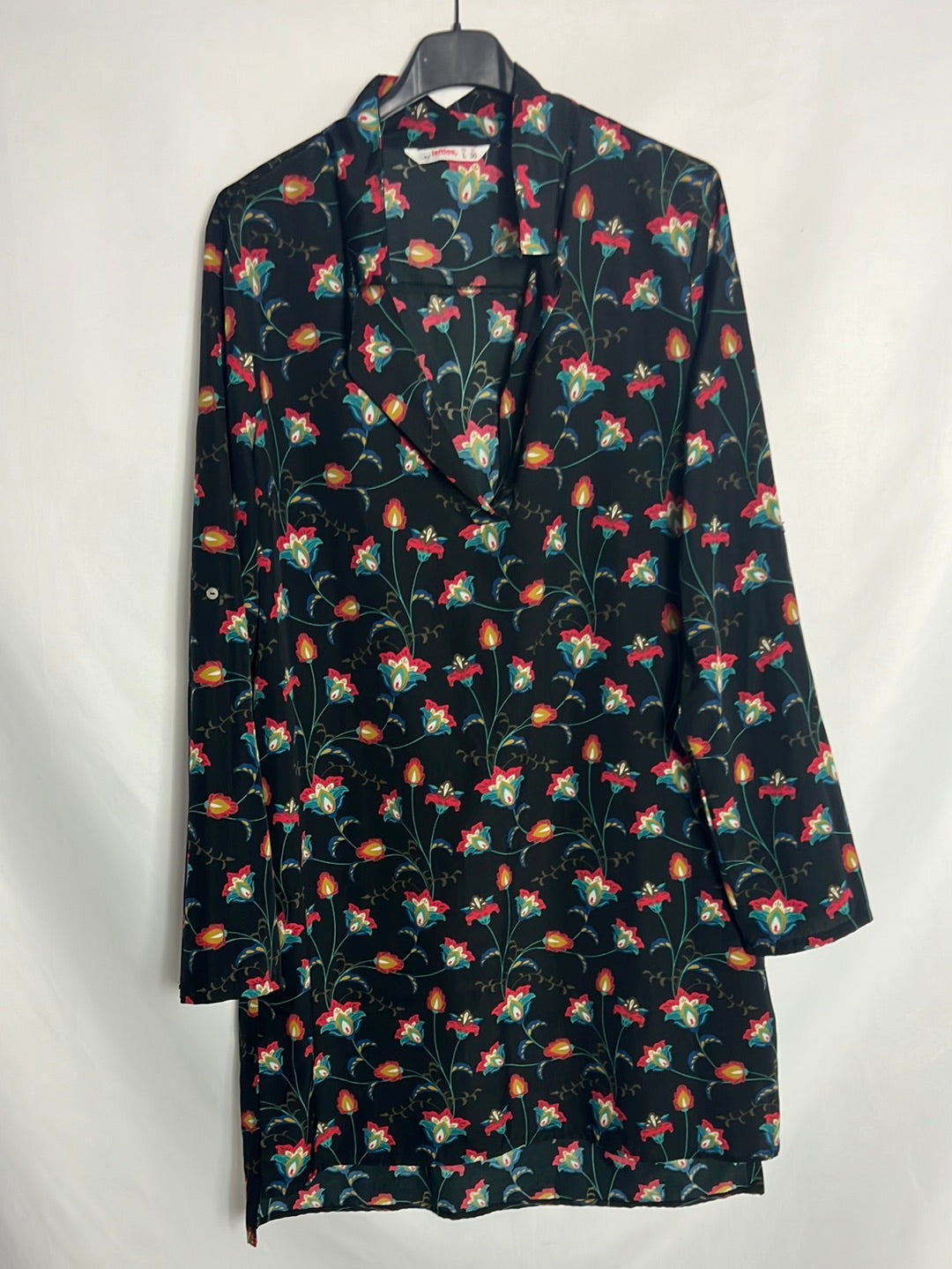 LEFTIES. Black floral dress. TL