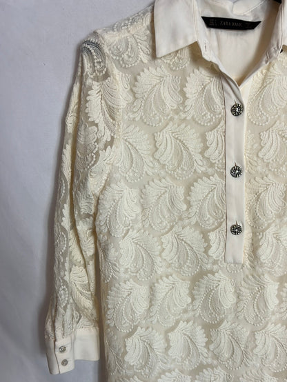 ZARA. Beige lace Ts dress