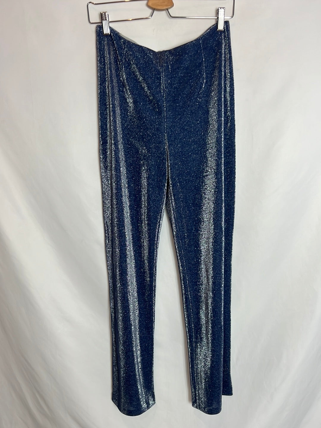 TAPIOCA. Total look azul T.42