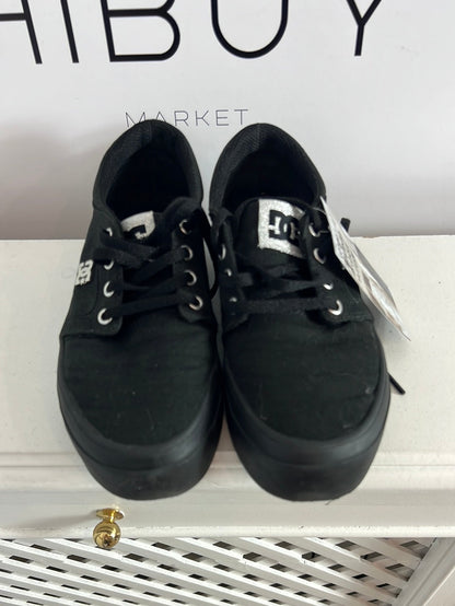 DC. Zapatillas clásicas negras. T 36