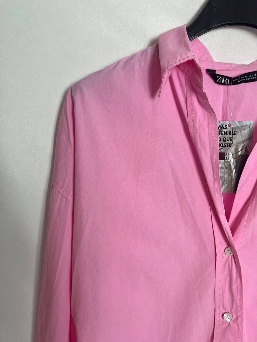 ZARA. Blusa rosa oversized. T XS