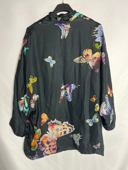 ZARA. Kimono seda estampado mariposas. T M