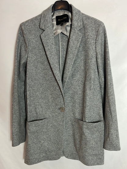 MASSIMO DUTTI. Blazer gris textura bolsillos. T 36