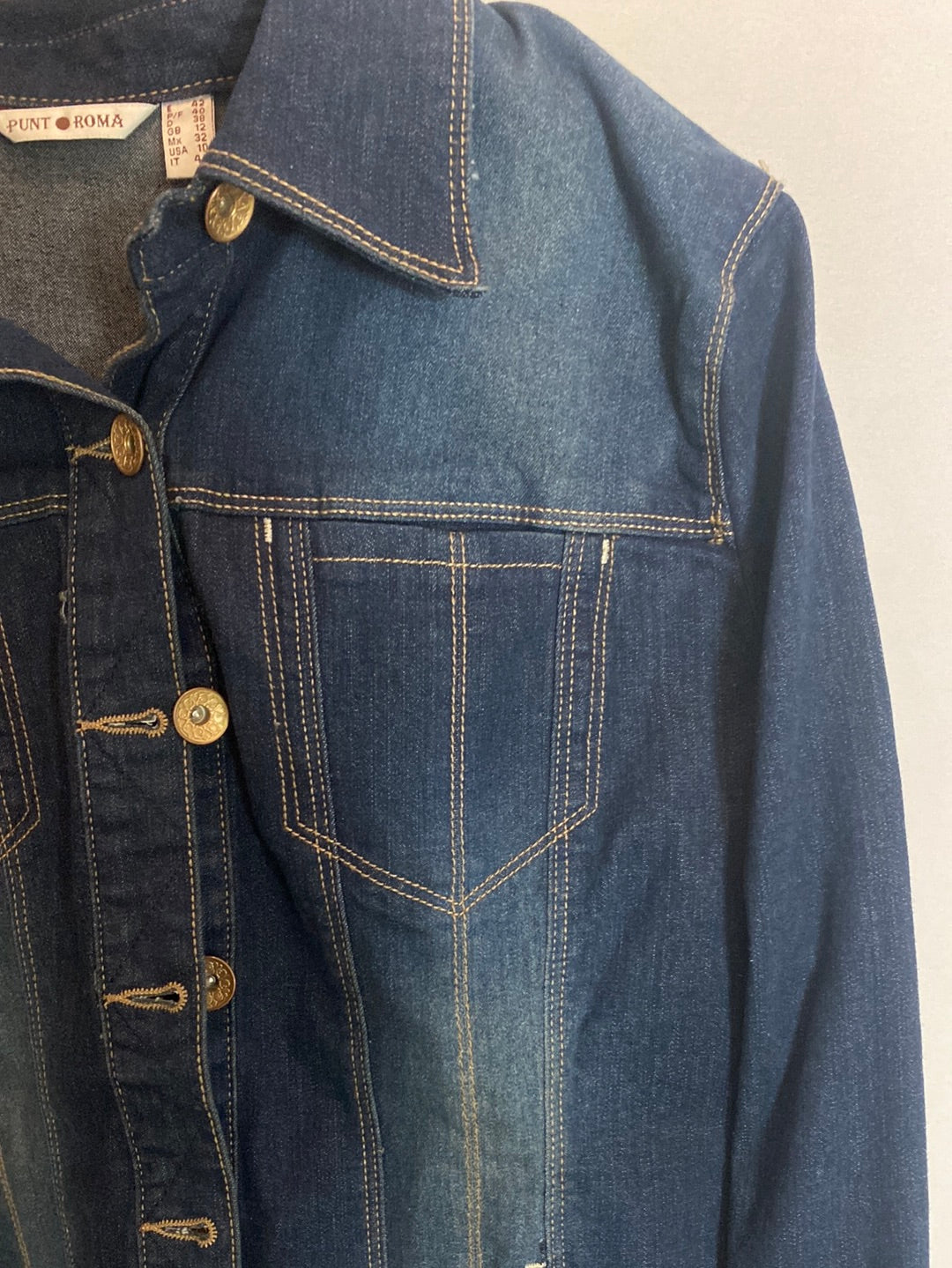 PUNTO ROMA. Cazadora vaquera T.42