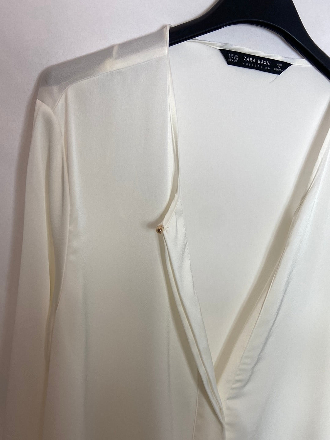 ZARA. Camisa blanca fluida manga larga T.XXL