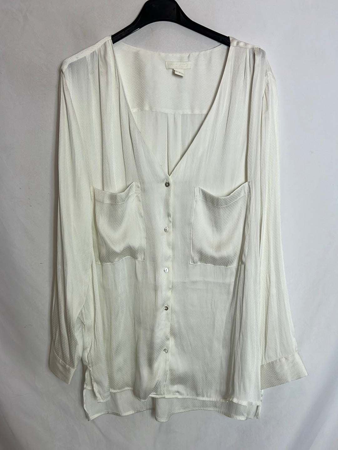 H&amp;M. Off-white polka dot satin blouse. Size 46