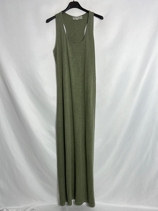OTRAS. Vestido largo verde. T S